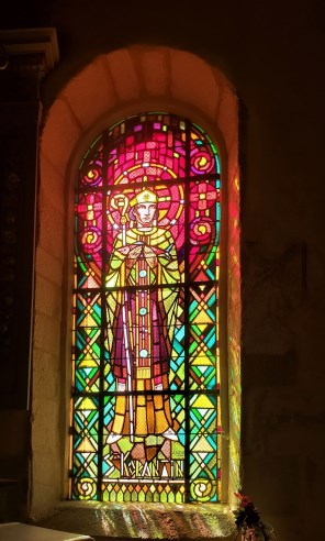캥페르의 성 코렌티노_photo by Chris06_in the Church of Saint-Gorgon in Plovan_France.jpg